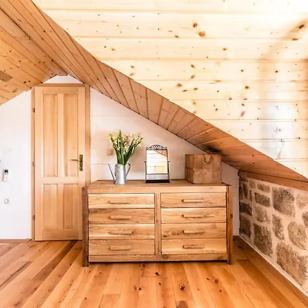 Lipa Mit Schwimmbad By Interhome *
